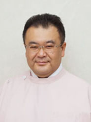 いずみ中央歯科医院長三浦貴之 いずみ中央歯科医院の三浦貴之よりご挨拶